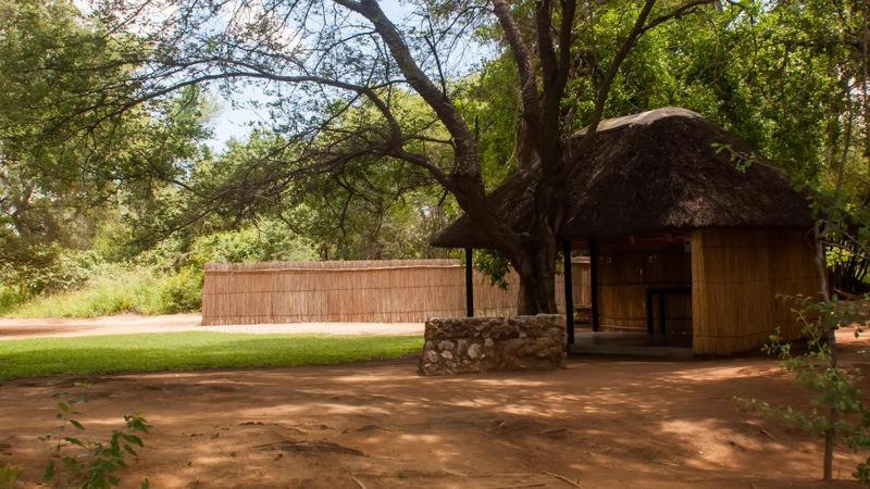 White Sands Lodge Divundu الغرفة الصورة